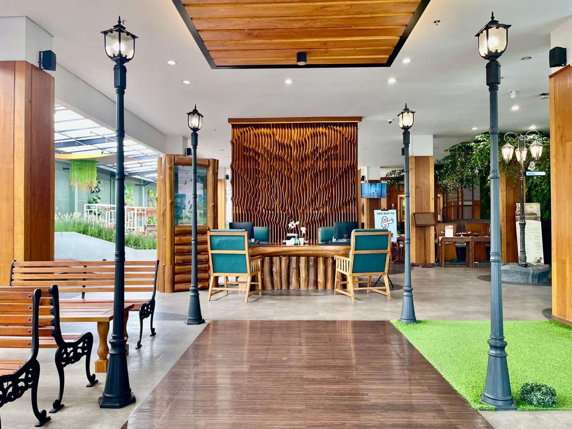 Hemangini Hotel Бандунг Екстер'єр фото